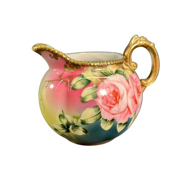 Nippon Cottage Rose Hand Painted Creamer, Gold Trim - VTG Porcelain Table wear - Picture 1 of 6